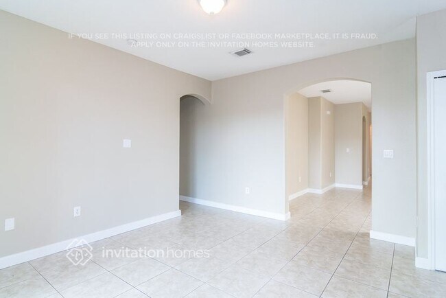 Building Photo - 9141 SW 152nd Ct