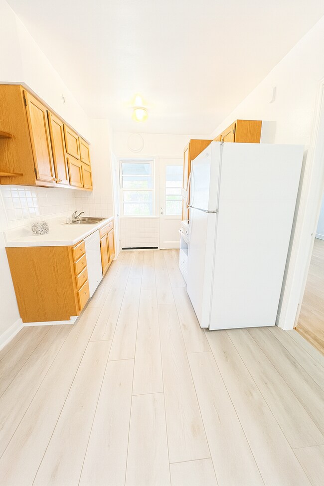 Foto del edificio - 8241 Delmar Blvd