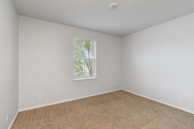 Building Photo - 5613 Tranquil Cove