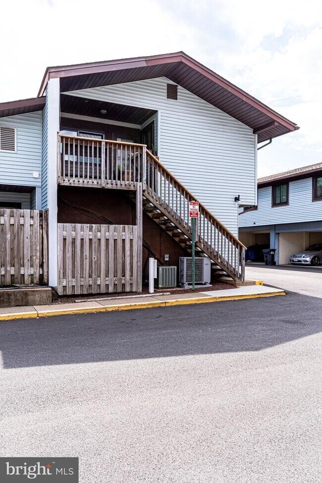 Foto del edificio - 2586 Merrywood Ct
