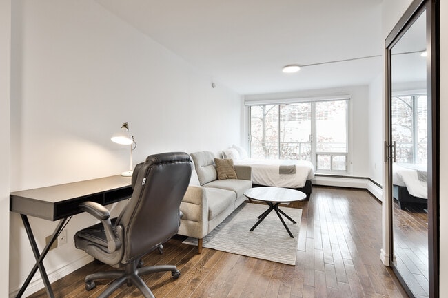 Building Photo - 1200 Rue Du Fort
