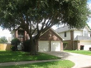 Building Photo - 10330 Timberloch Dr