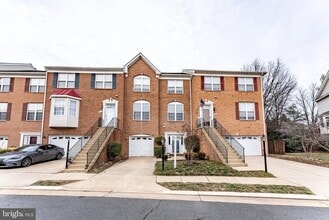 Building Photo - 43738 Clemens Terrace