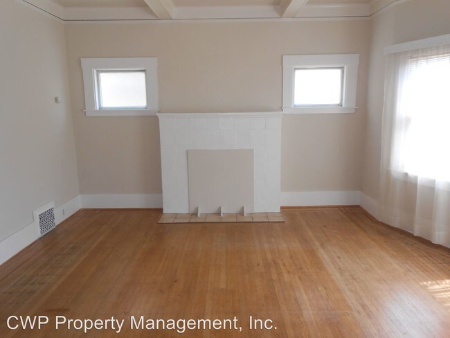 Building Photo - 350 Adams St