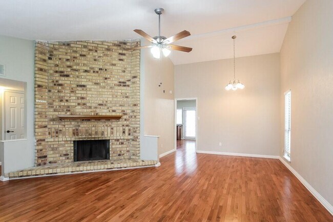 Foto del edificio - 2854 Canary Ln