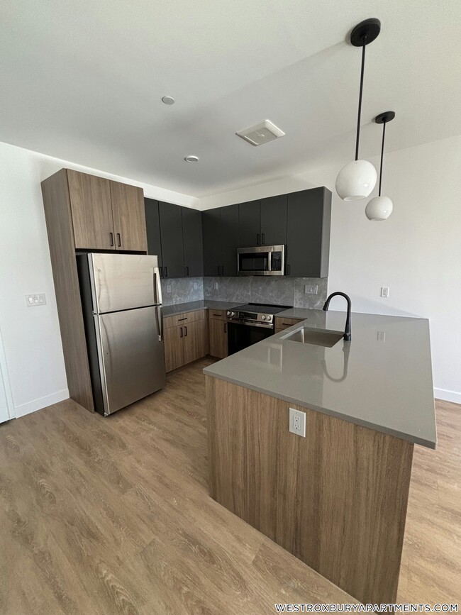 Building Photo - 199 Gardner St