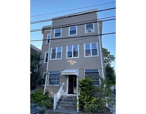 Building Photo - 60 Gorham St