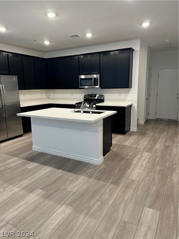 Foto del edificio - 330 Owens Peak Dr