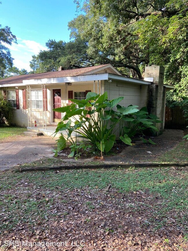 Foto del edificio - 5 br, 3 bath House - 1916 Blackburn Avenue