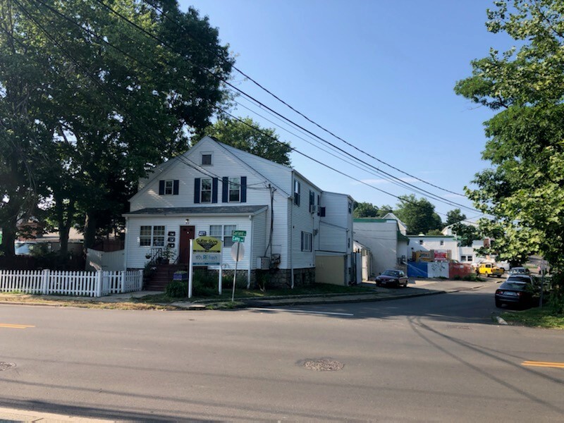 House - 92 Camp Ave