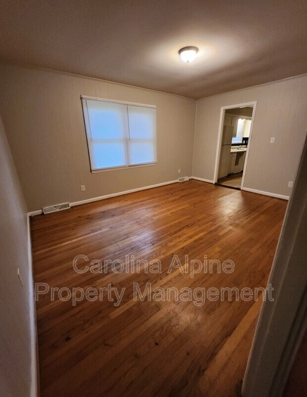 Building Photo - 6207 Snowcrest Ct