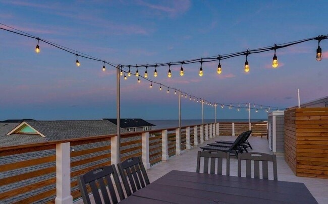 Building Photo - (C232) 1007 Carolina Beach Avenue N, Unit ...