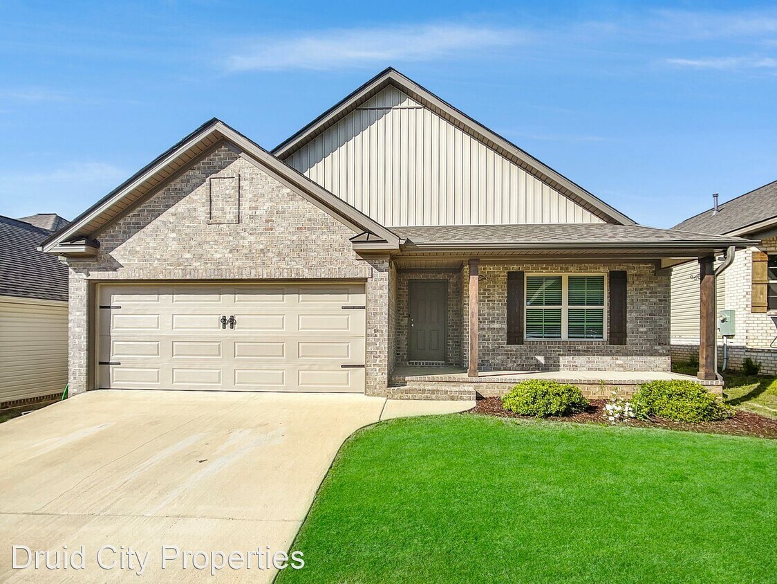 Primary Photo - 3 br, 2 bath House - 5430 University Garde...