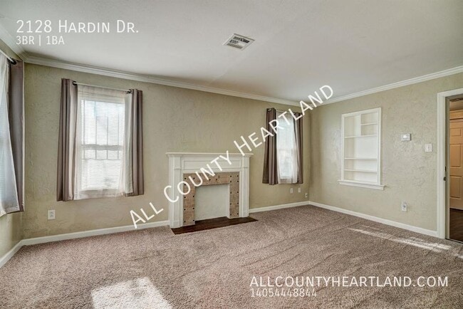 Foto del edificio - 2128 Hardin Dr