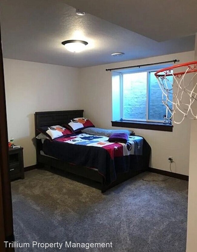 Foto del edificio - 3 br, 2 bath House - 840 Daisy Lane