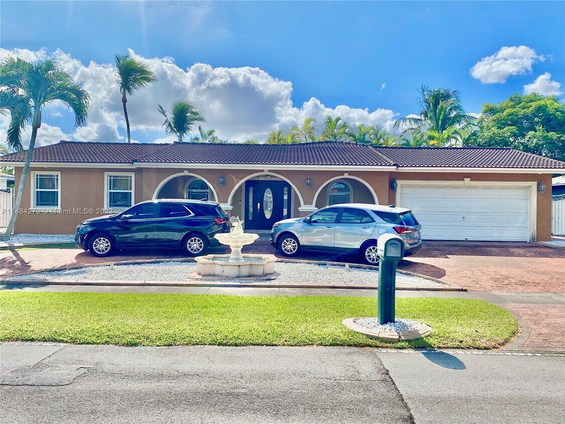 14500 Kendale Lakes Blvd, Miami, FL 33183 House Rental in Miami, FL