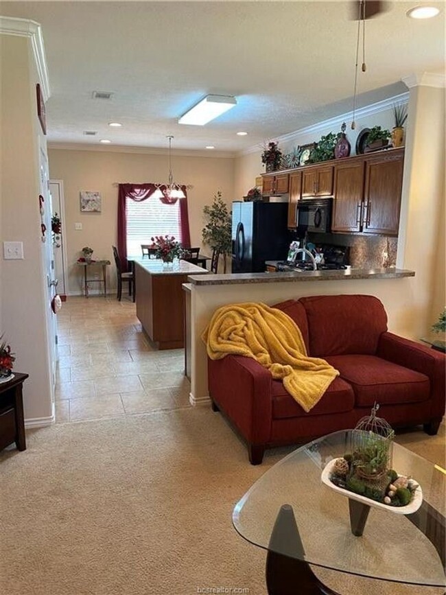 Foto del edificio - 3 bed/ 2 bath in South College Station!