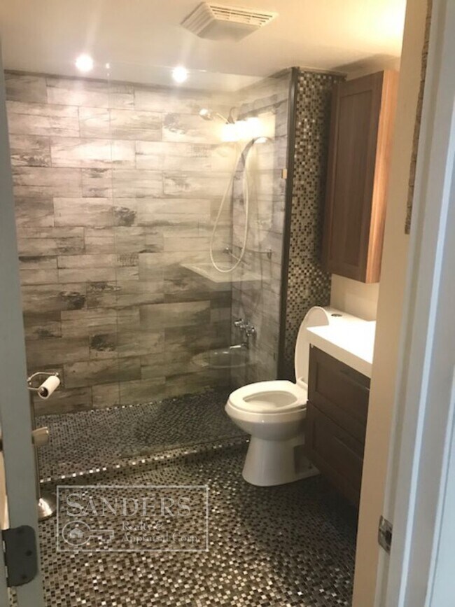 Foto del edificio - 2/1 Condo in South Tampa