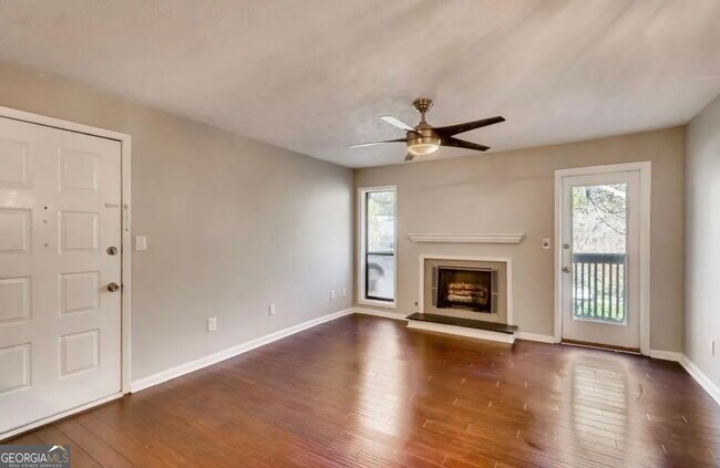 Building Photo - 918 Dunbar Dr