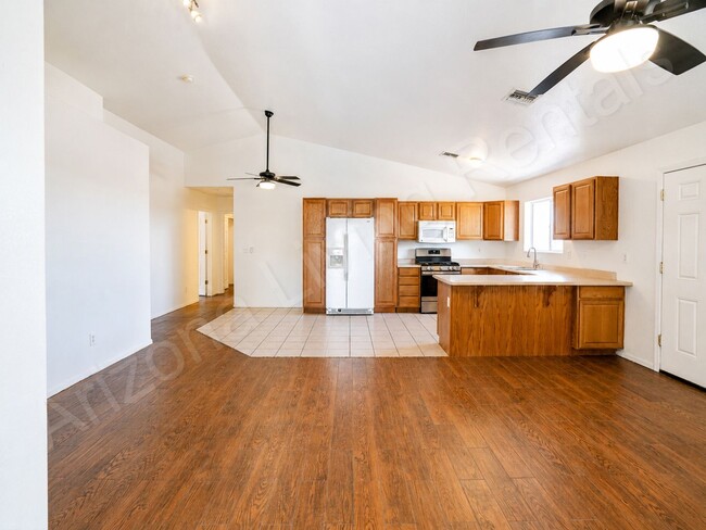 Building Photo - COOL SHADE, COZY LIVING, CONVENIENT LOCATION