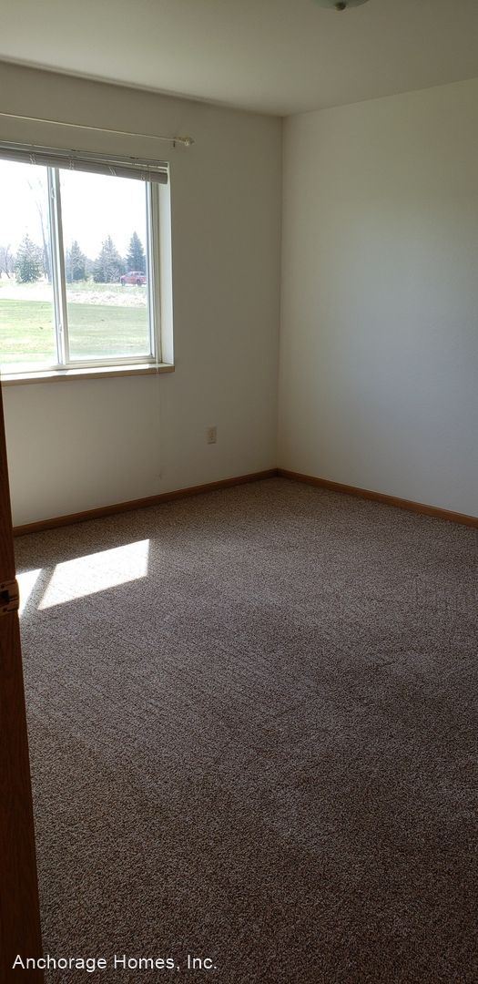 Foto del edificio - 4414 Jacktar Rd