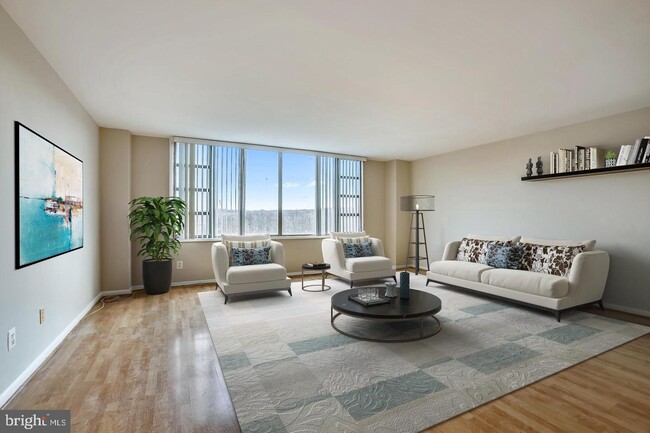 Foto del edificio - 4600 Duke St