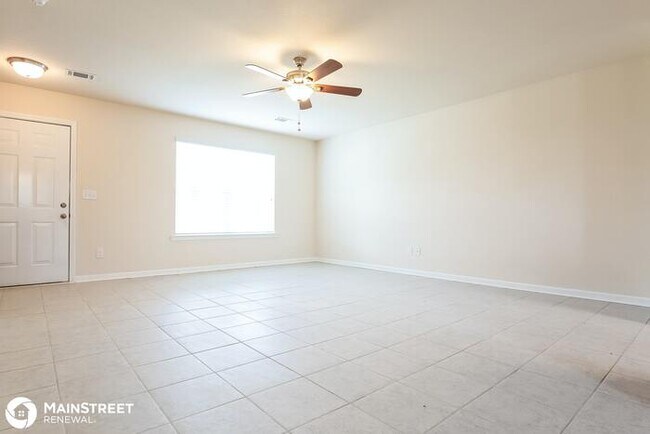 Building Photo - 2515 Queen Bee Drive, Columbia, TN 38401