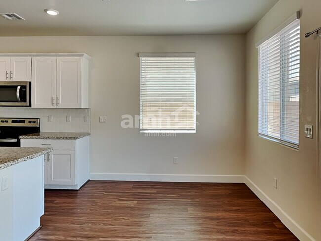 Building Photo - 82 Bonny Lake Ct