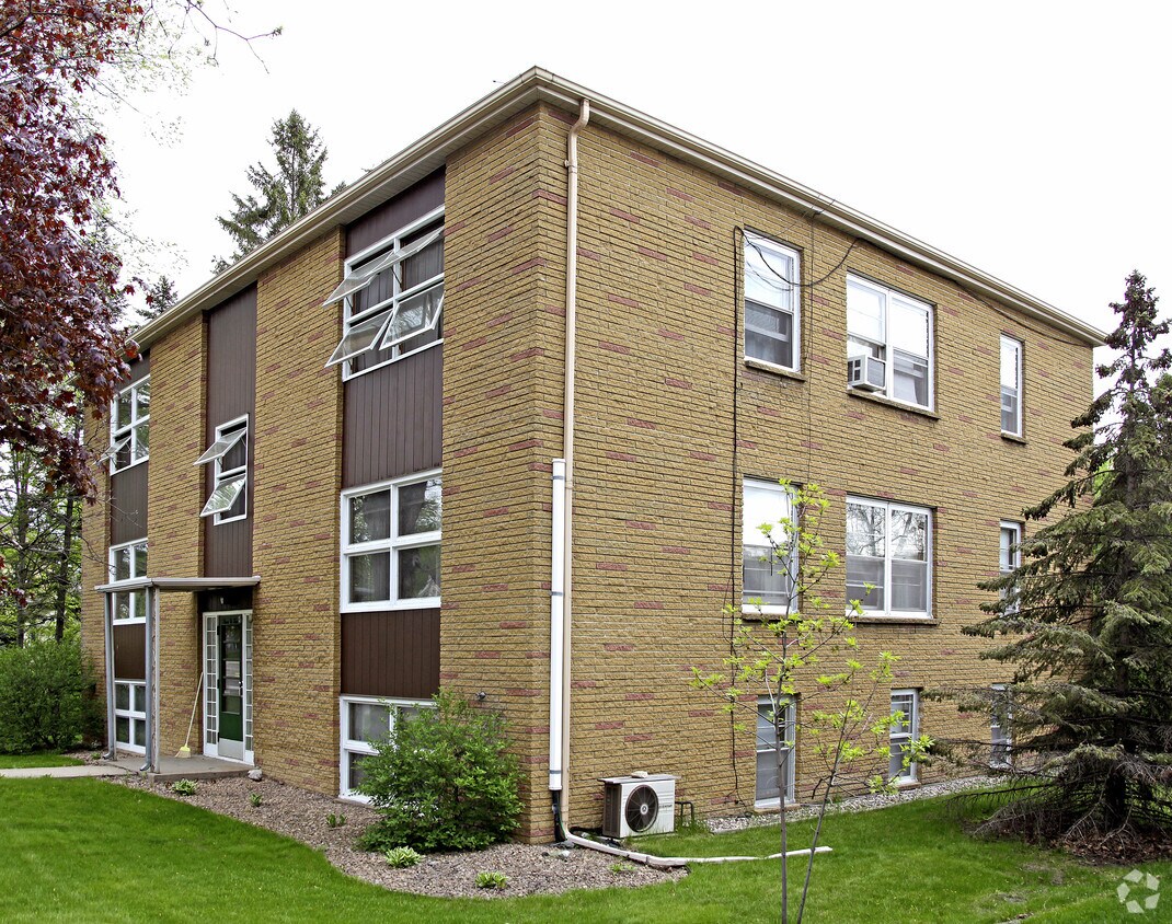 304 Central Ave, Buffalo, MN 55313 Apartments in Buffalo, MN