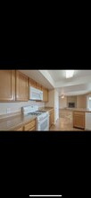 Building Photo - 10417 La Paz Dr