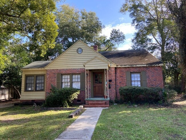 207 - 207 Apartment