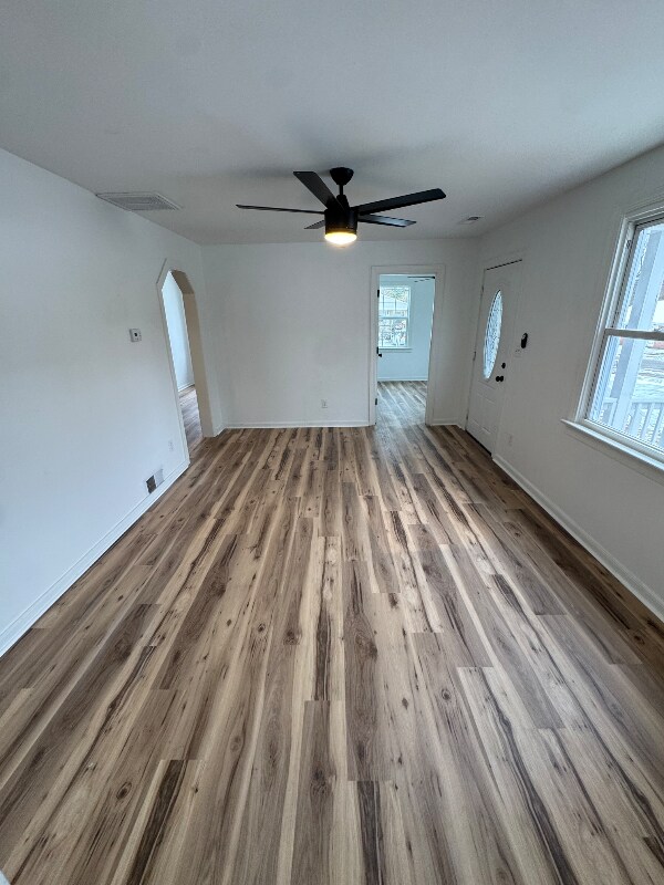 Building Photo - 807 Pine Ave