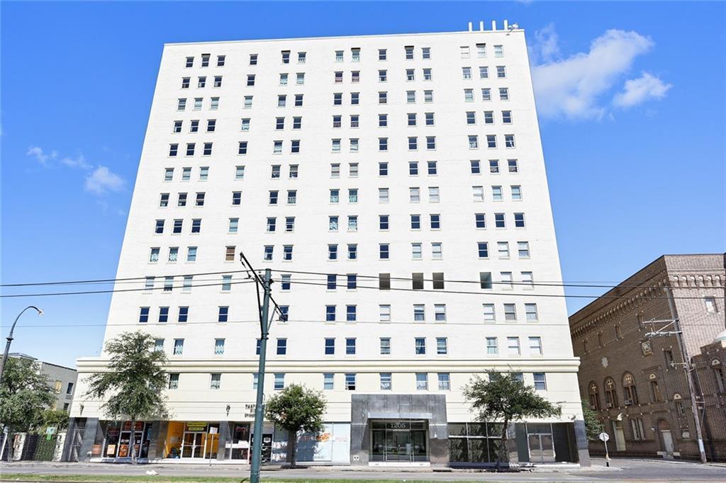 Exterior of Building - 1205 St Charles Ave