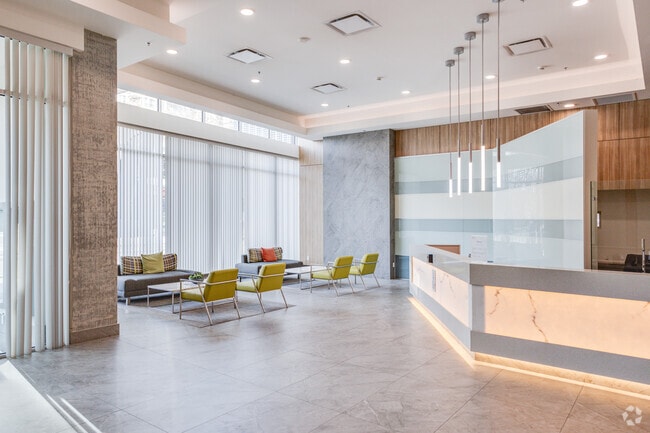 Lobby Photo - 900 Carnarvon Street