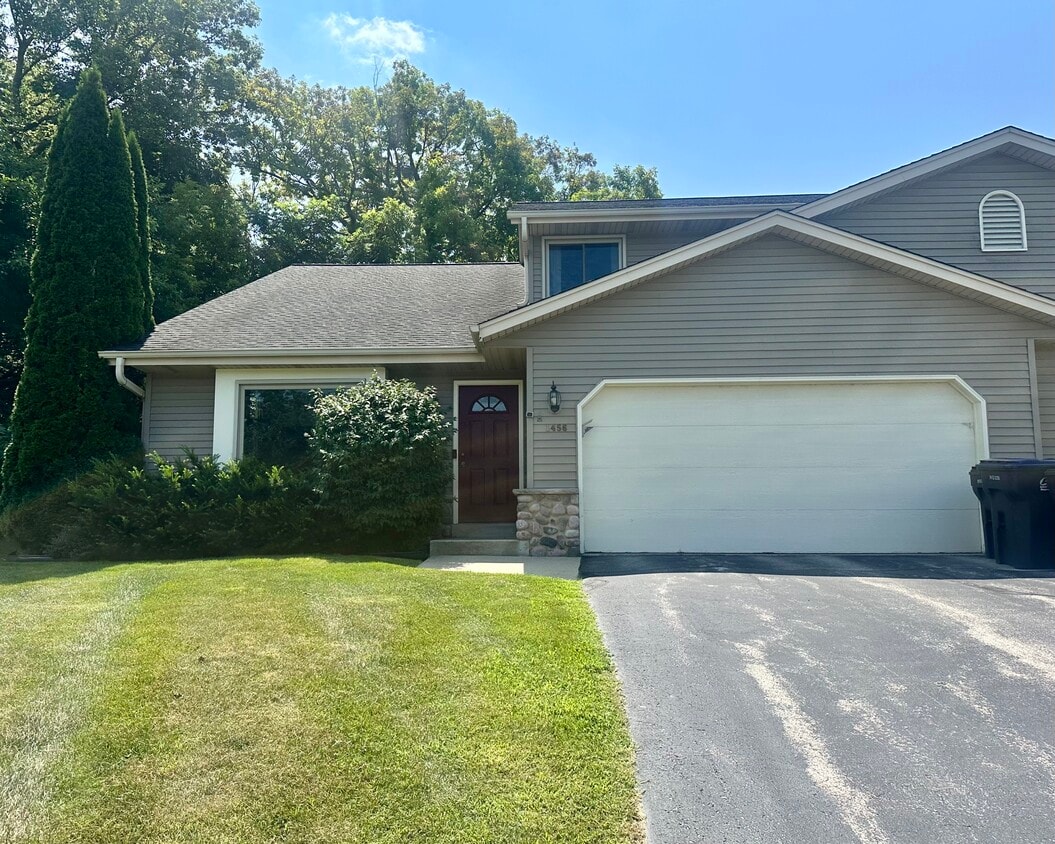 Primary Photo - 1456 Meadowcreek Ct