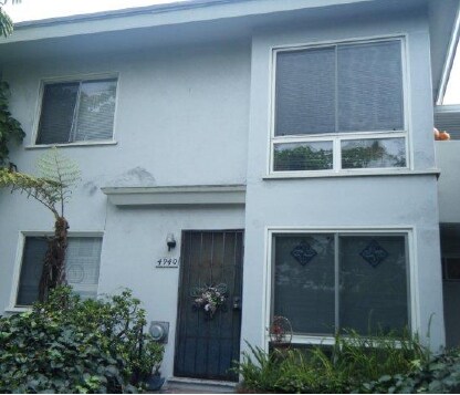 Building Photo - 4938-4944 W Point Loma Blvd