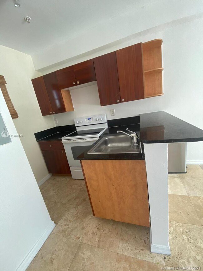 Foto del edificio - 1421 SW 3rd St