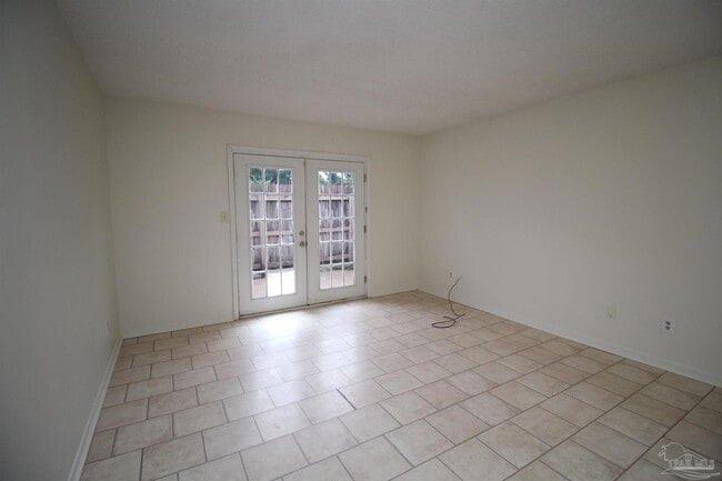 Foto del edificio - 50 Fulton Ave