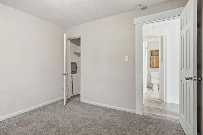 Foto del edificio - 925 Leland St