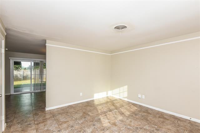 Building Photo - 2019 Bettibart St