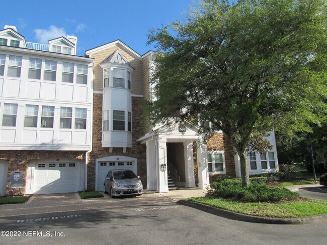 Foto del edificio - 8550 Touchton Rd