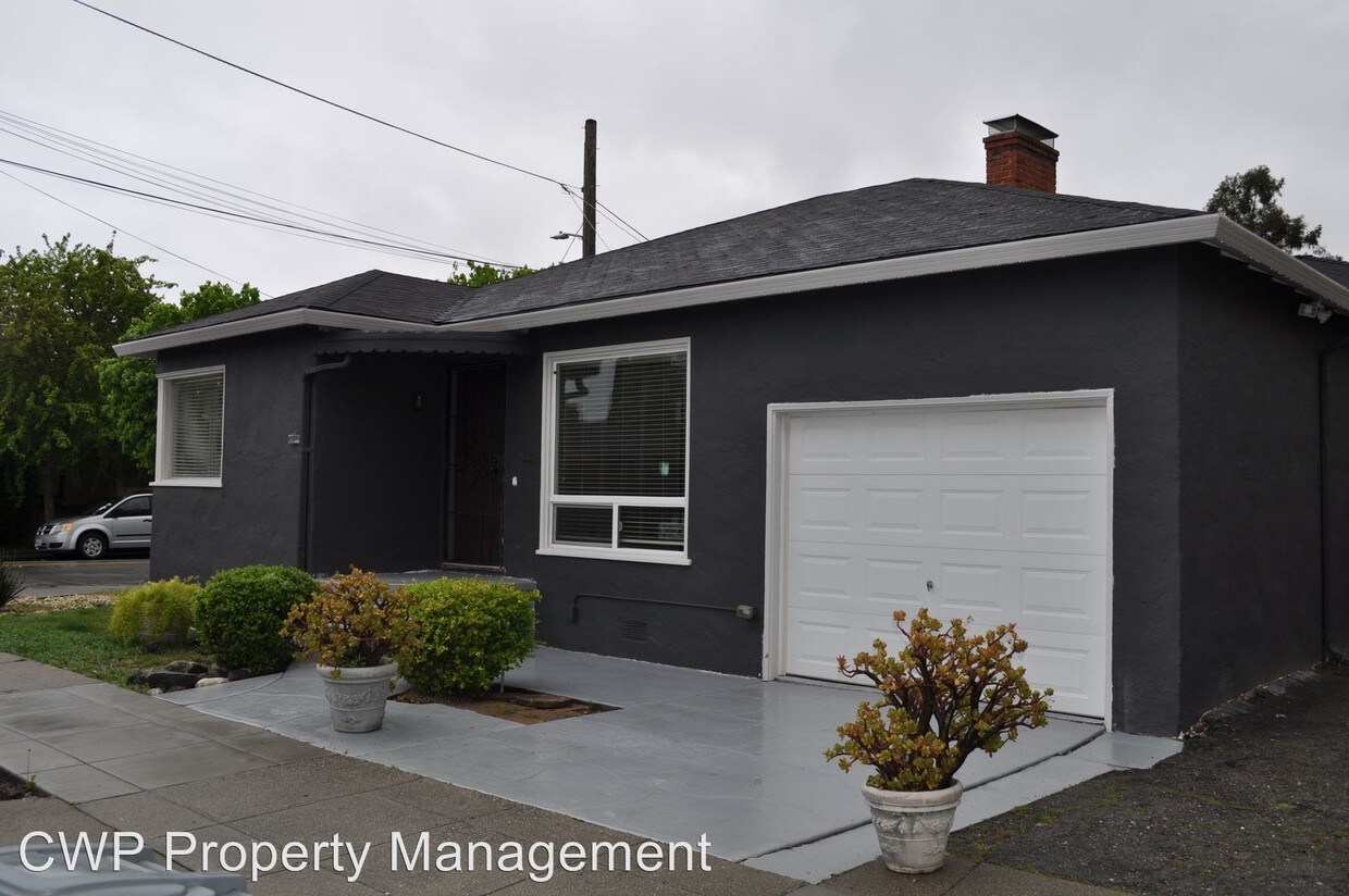 Foto principal - 2 br, 1 bath House - 1010 Bridge Road