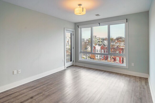 Foto del interior - 1219 K ST NE FLATS
