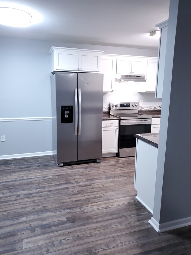 Kitchen/dinning - 3309 Bridges St