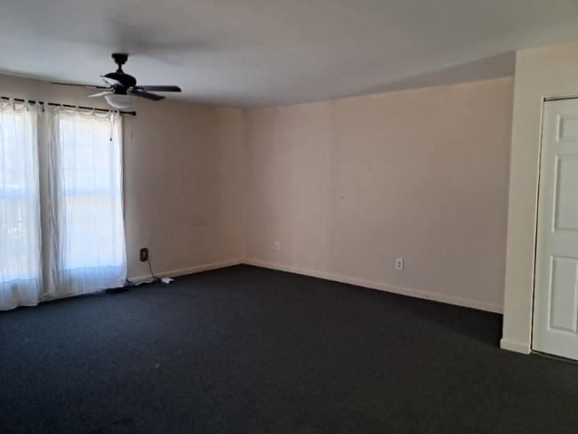 Photo - 6312 Lake Rd House