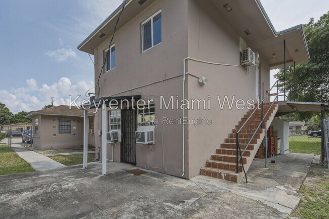 Building Photo - 2911 NW 132nd Terrace