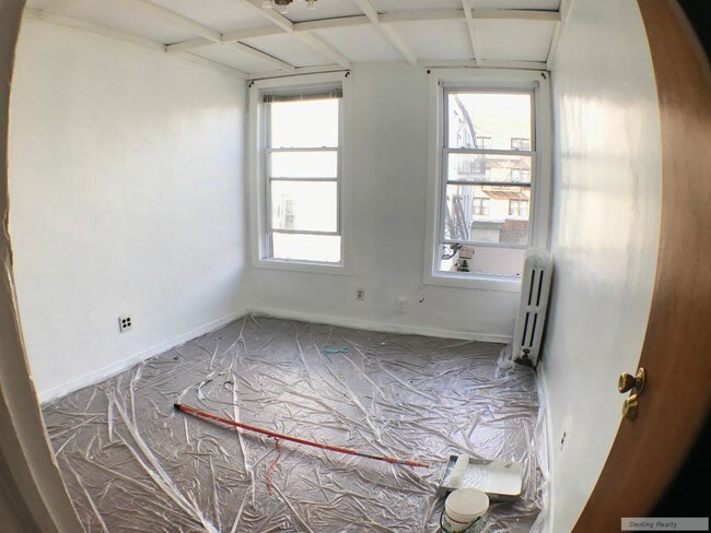 Building Photo - 1815 21st Rd