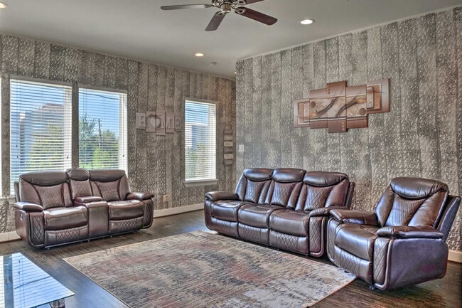 Foto del edificio - 2107 Stuart St