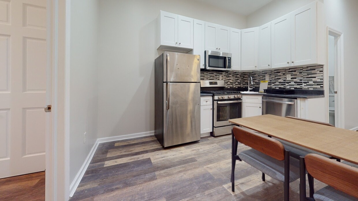 Photo - Private bedroom in 3 bed/1 bath Home
