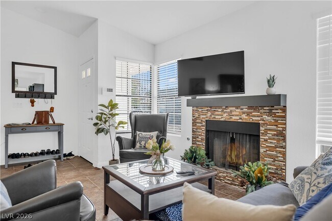 Foto del edificio - 760 Thousand Oaks Dr